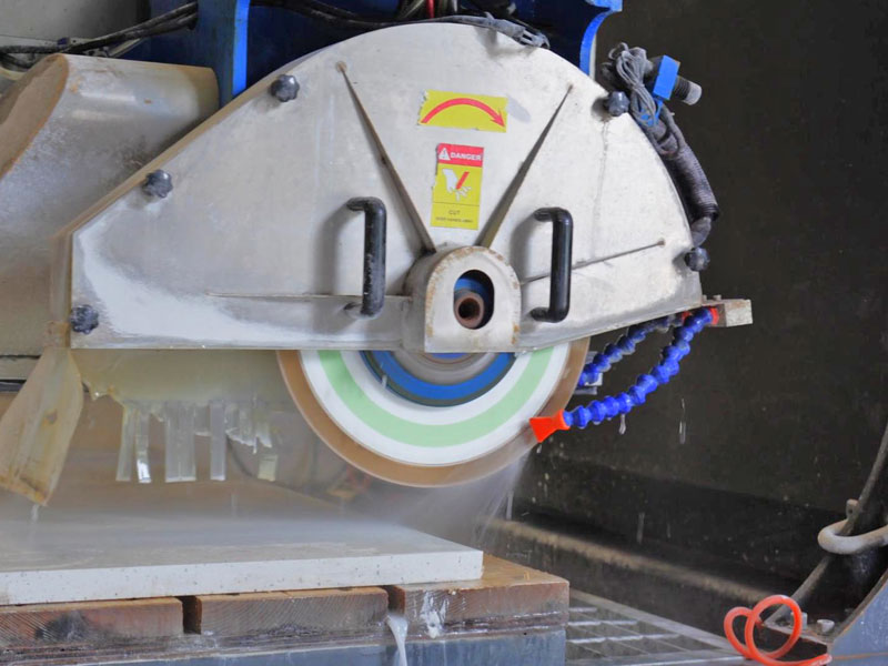 Natursteinplatten Zuschnitt