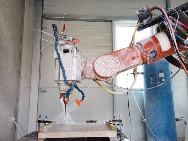 Natursteinwerk 3-D-Robotik